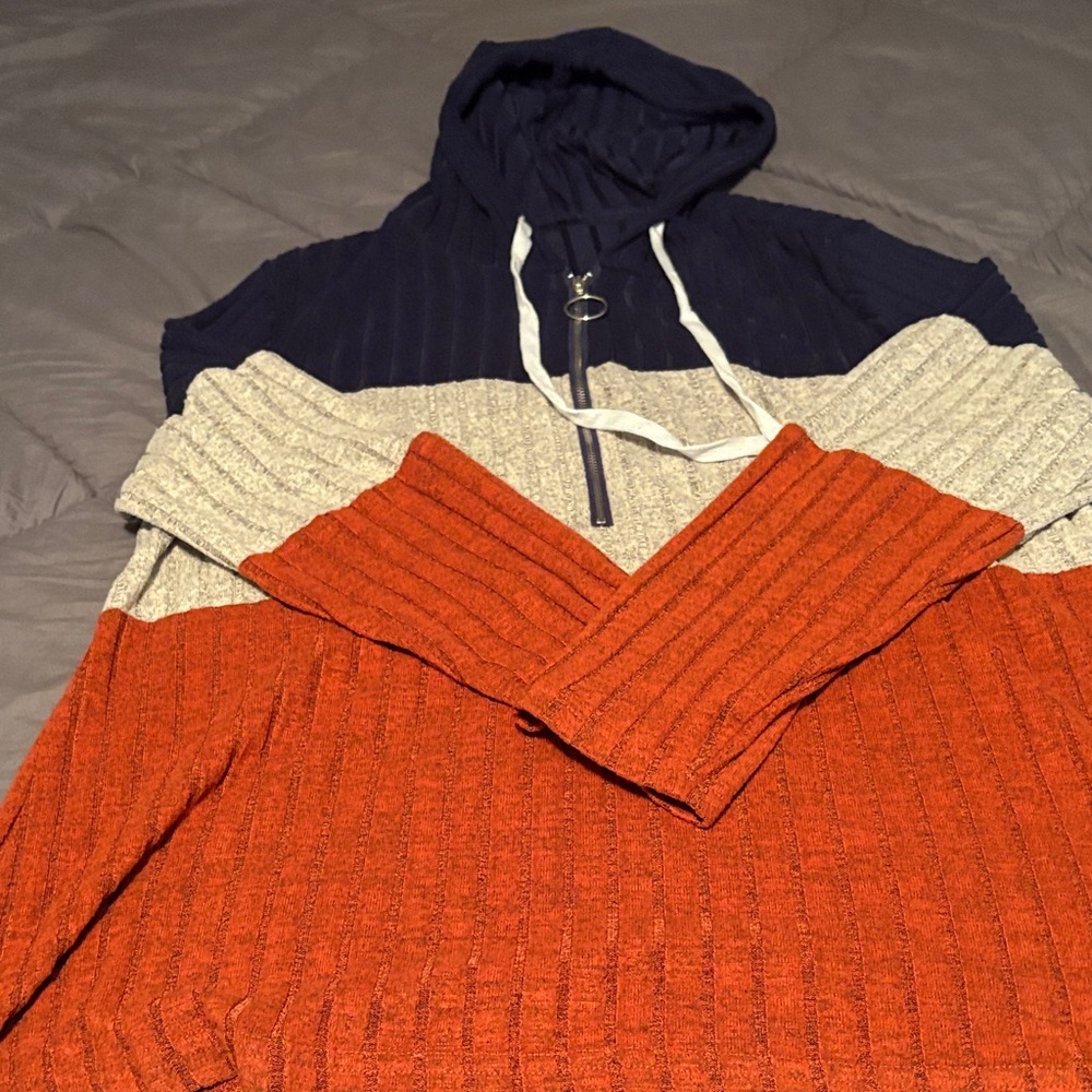 Women's Colorblock Zip-Up Sweater